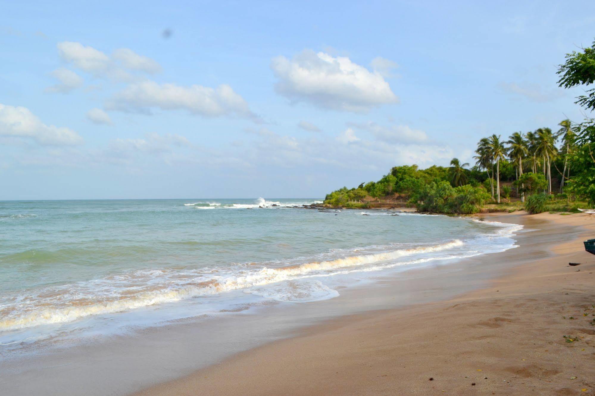 Ananthaya Beach Tangalle Exterior foto